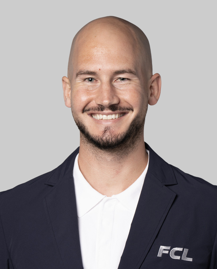 mme_20250924_fcl_portrait_raw_00091 Kopie 2