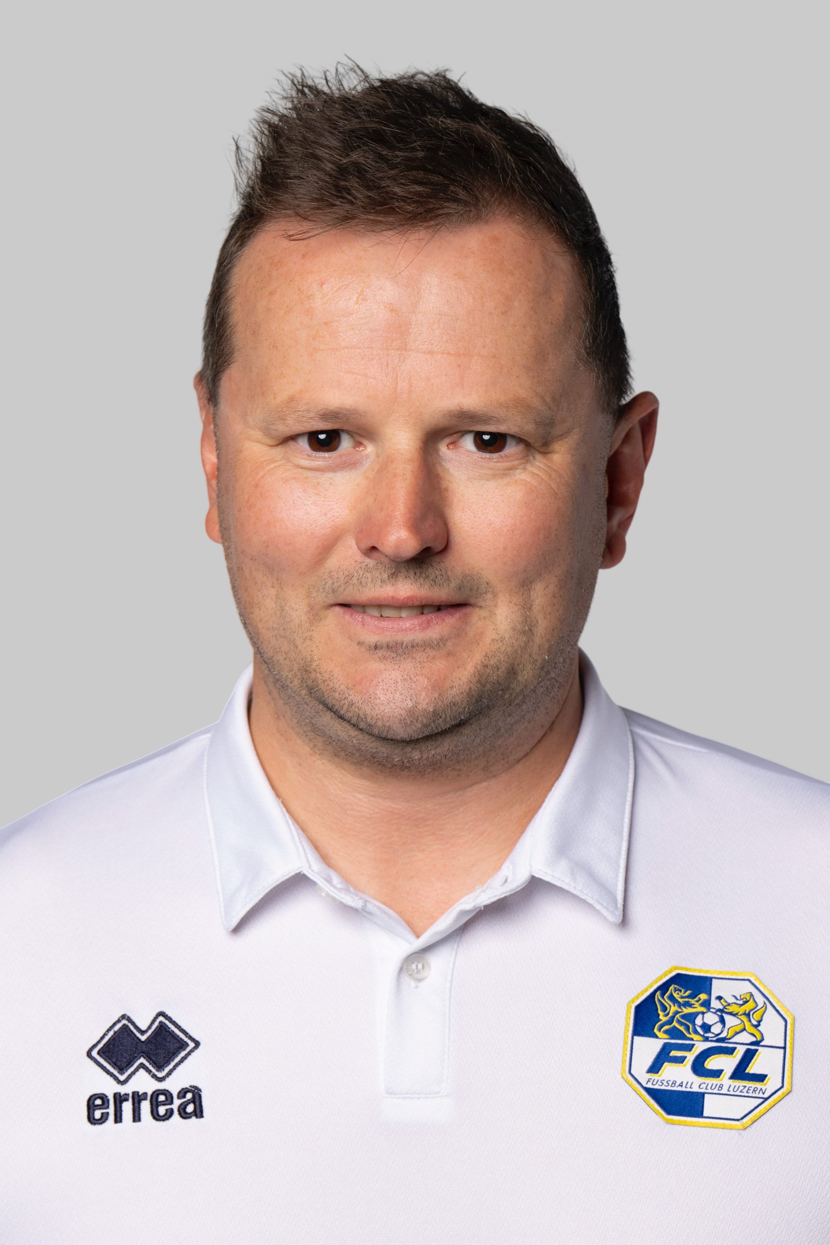 mme_20250929_fcl_frauen_portrait_raw_00015 Kopie